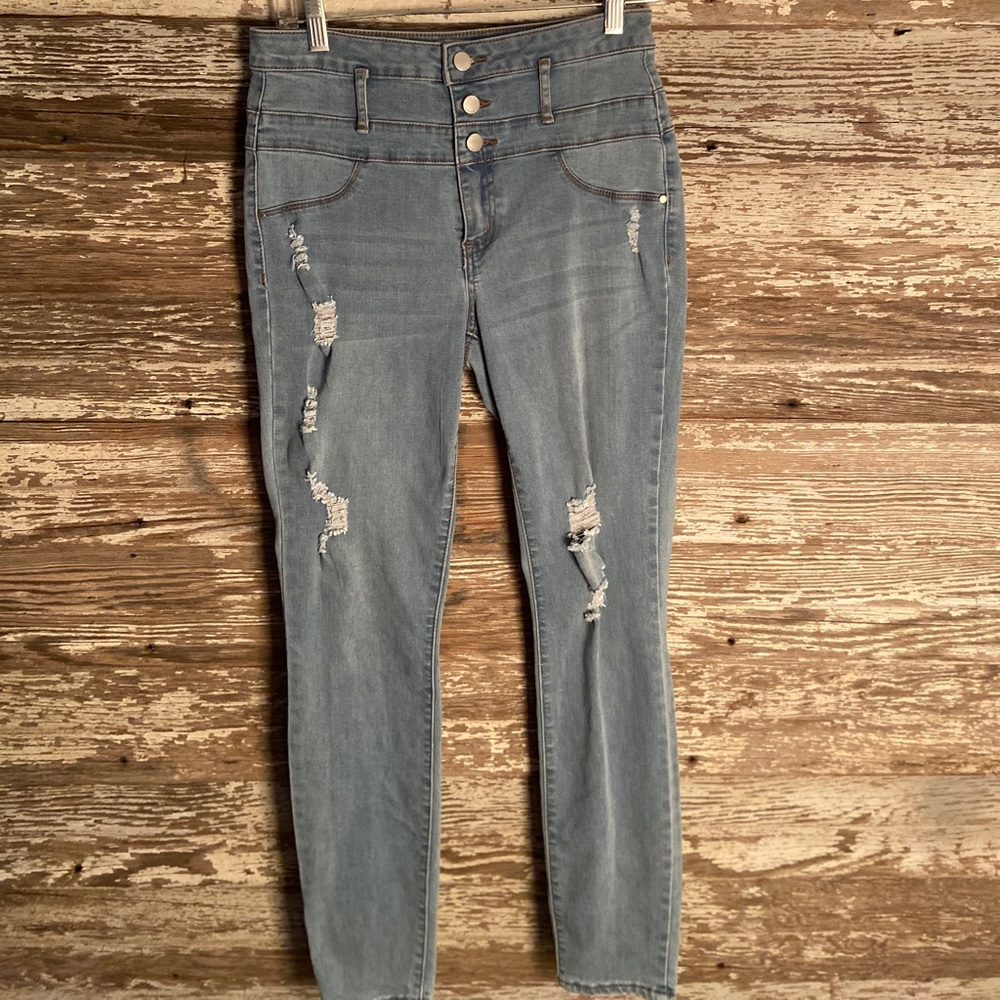 Ripped jeans
